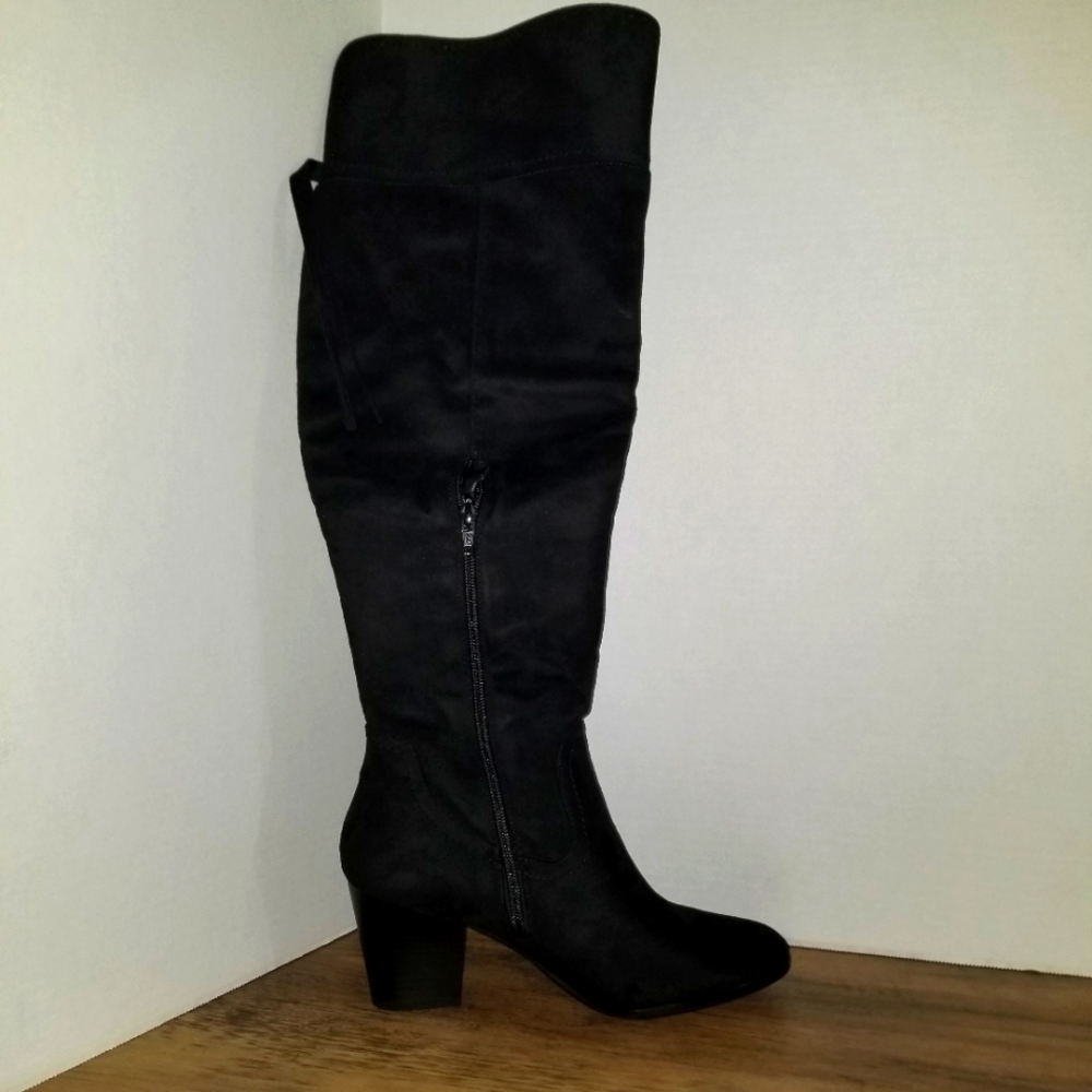Ashley Geller Black heeled boots Size 9 women - Picture 4 of 5